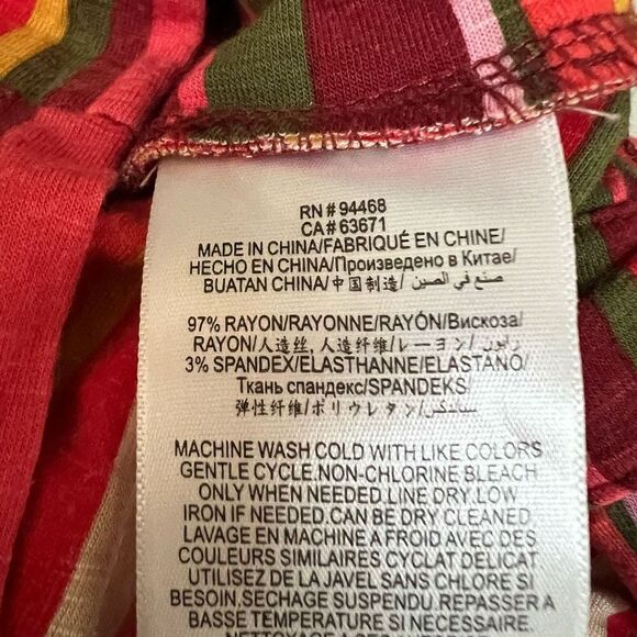 BCBG striped cropped top size S - Picture 5 of 7